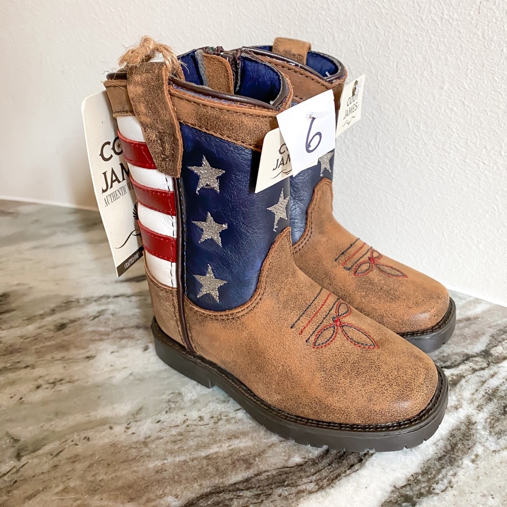 Cody James Toddler Boys’ USA Flag Western Boots- Wide Square Toe